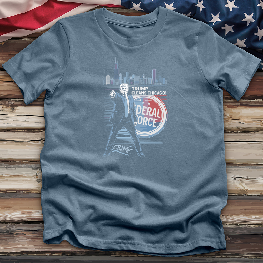 Trump Cleans Chicago Tee